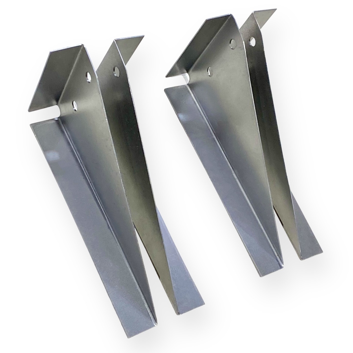 EC250ST  Engine lid hinge gussets (set of 4)